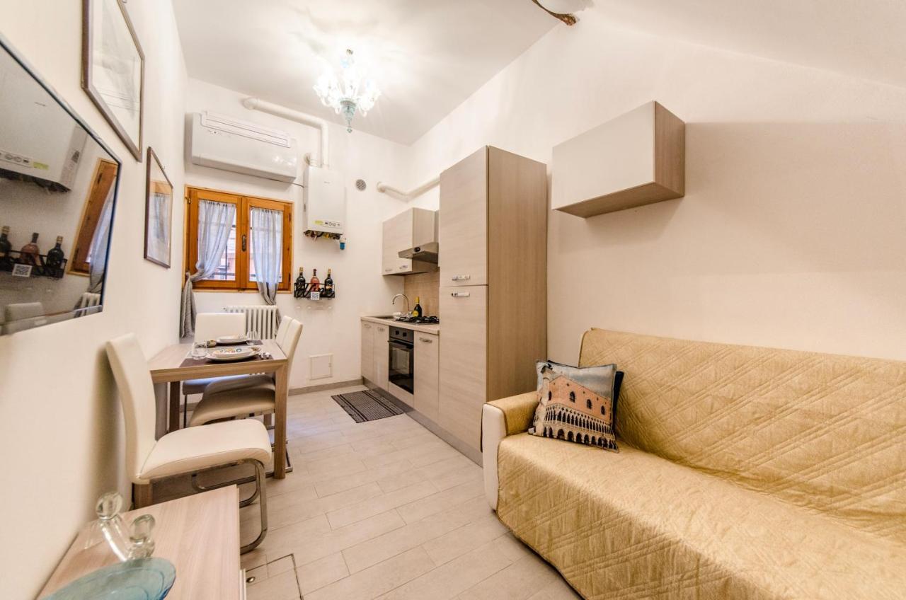 Andrea Venice Flat Mezzanine Floor المظهر الخارجي الصورة